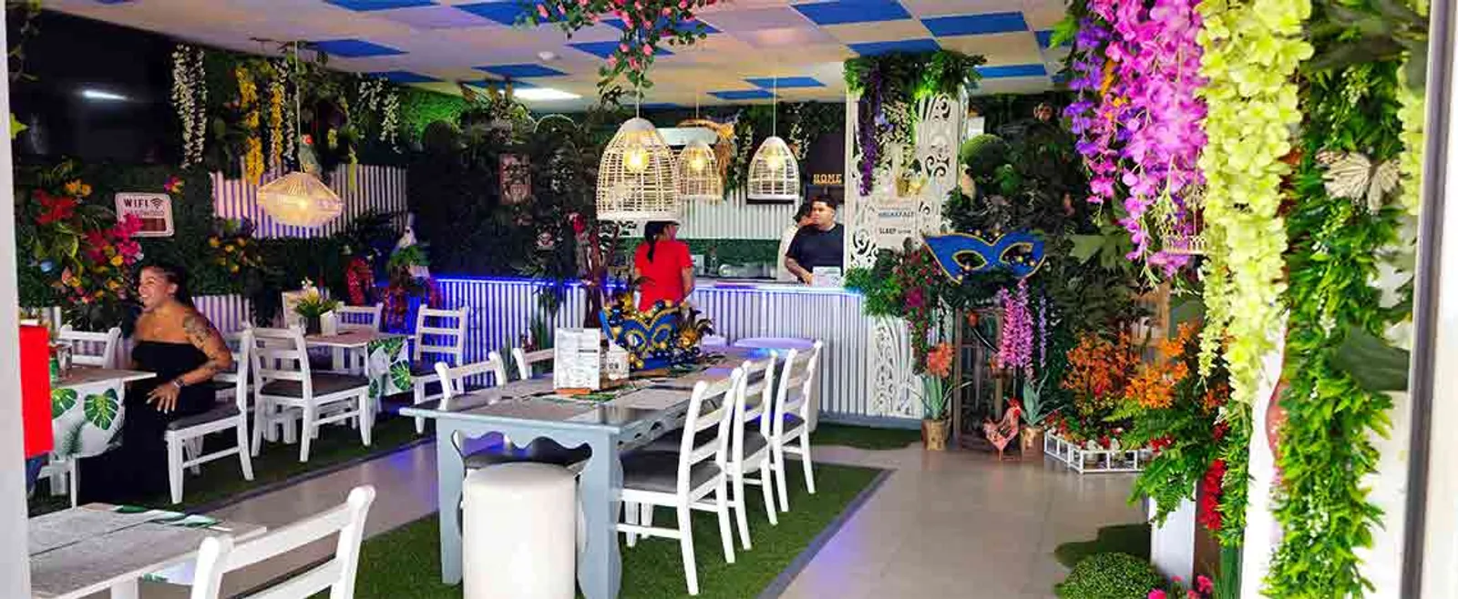 Jungle Cafe