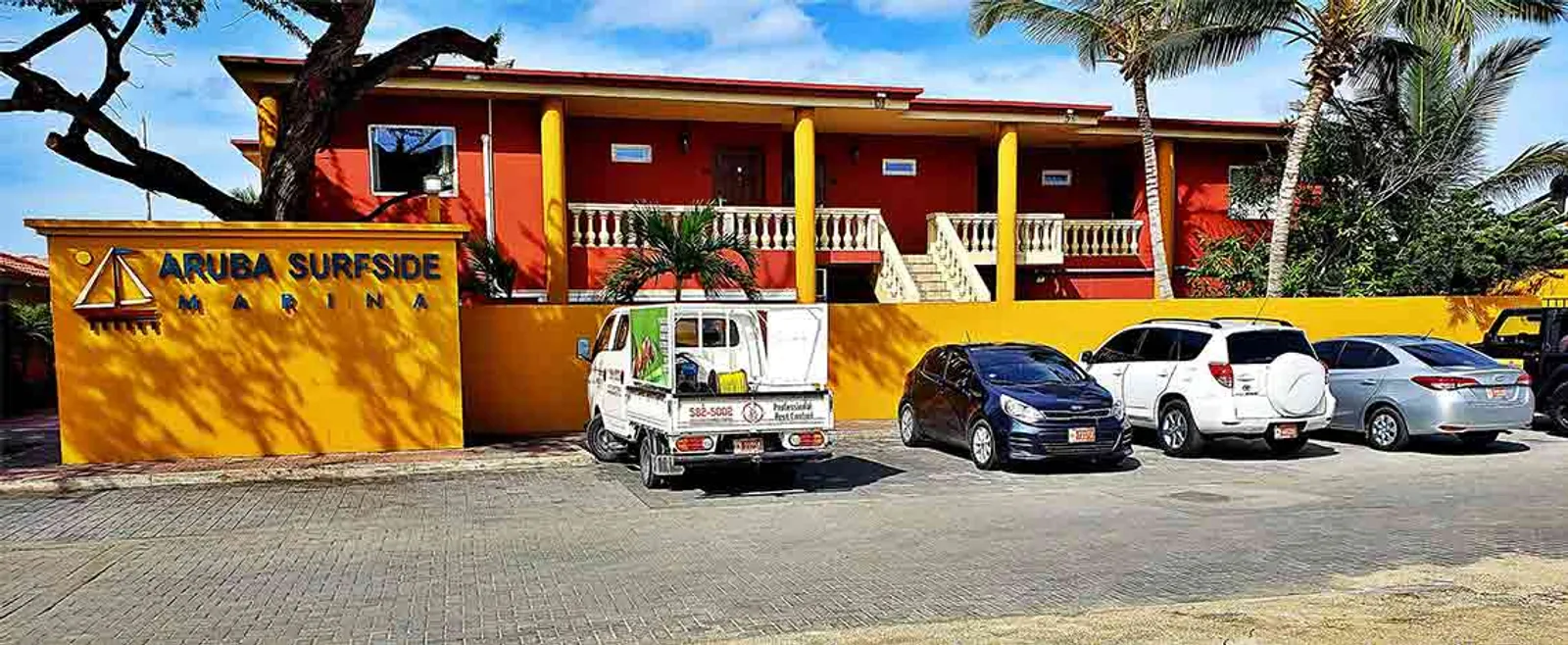 Aruba Surfside Marina