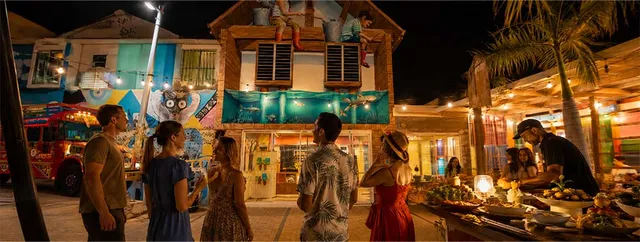 Taste of San Nicolas: Aruba Night Tour of Art, Food & Culture