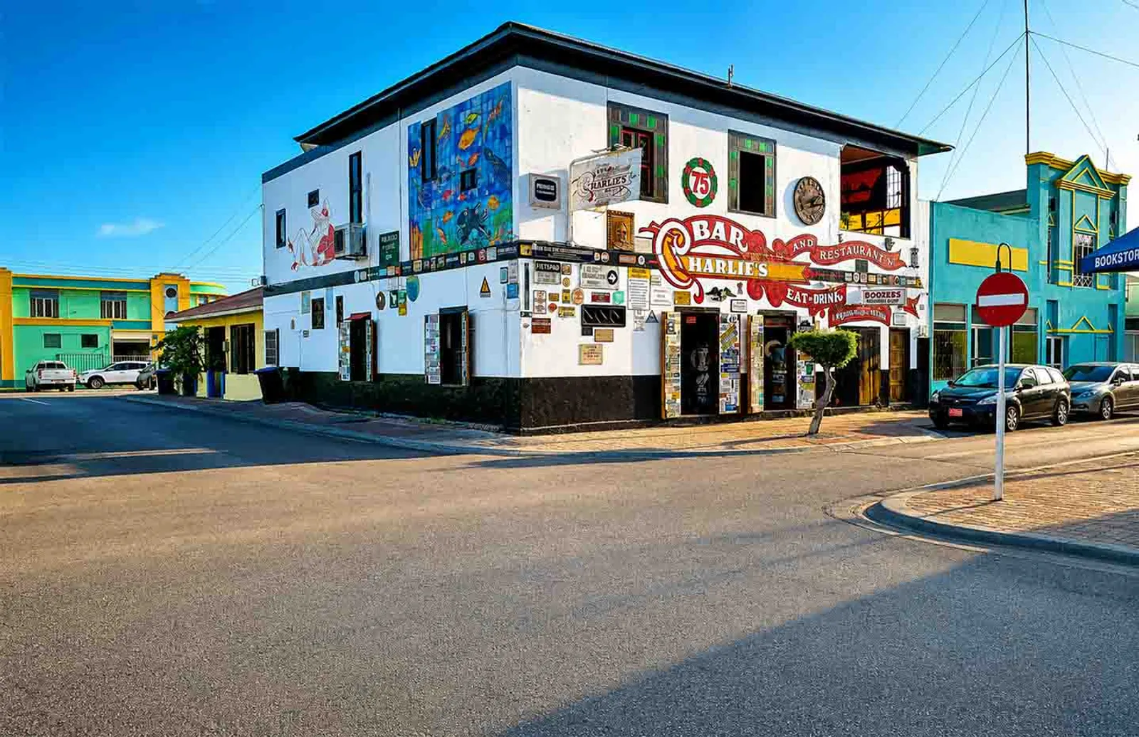 Charlie's Bar & Restaurant