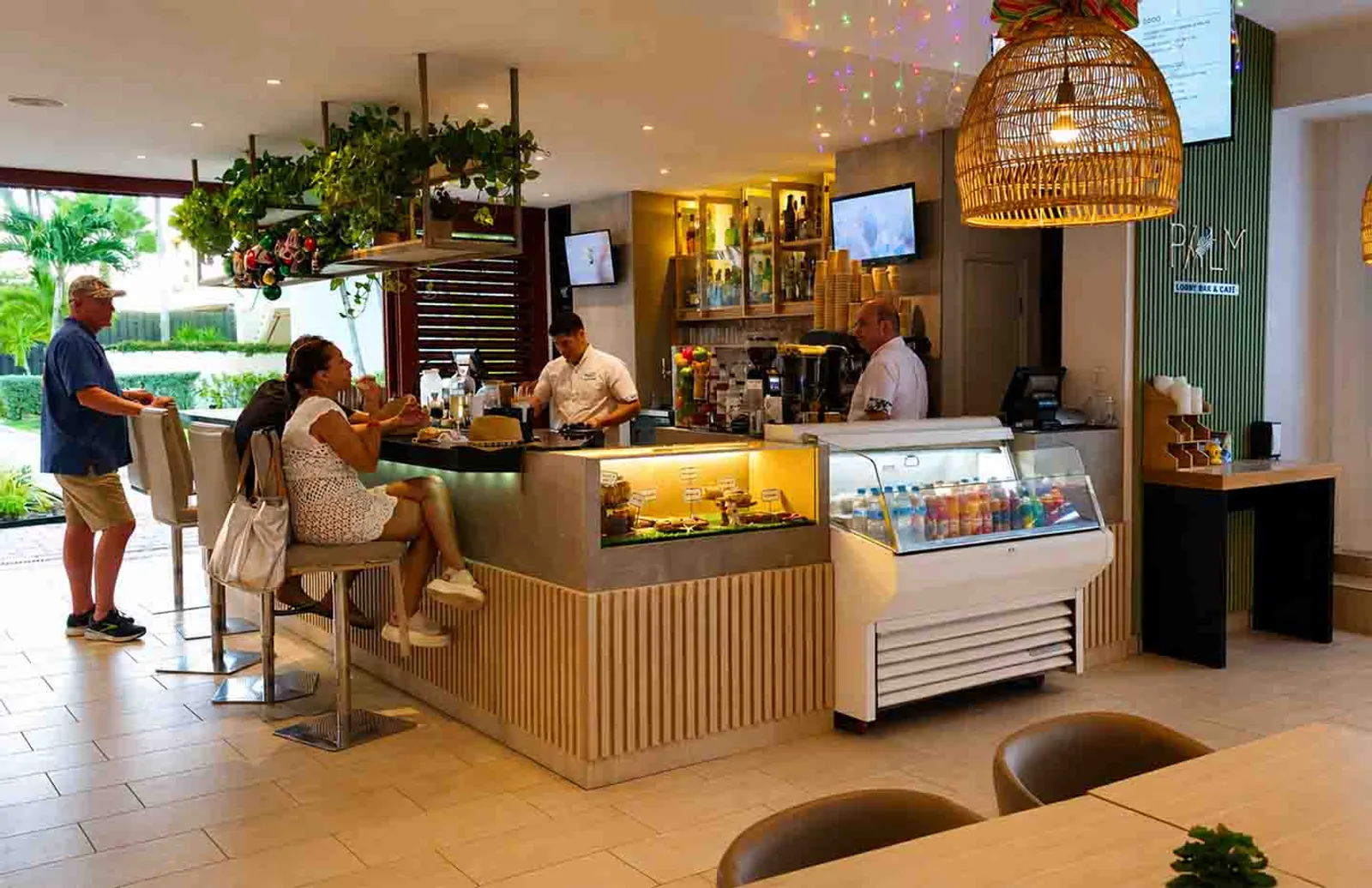 Holiday Inn Lobby Bar