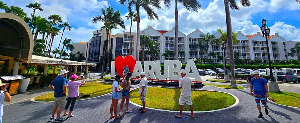 I Love Aruba Sign